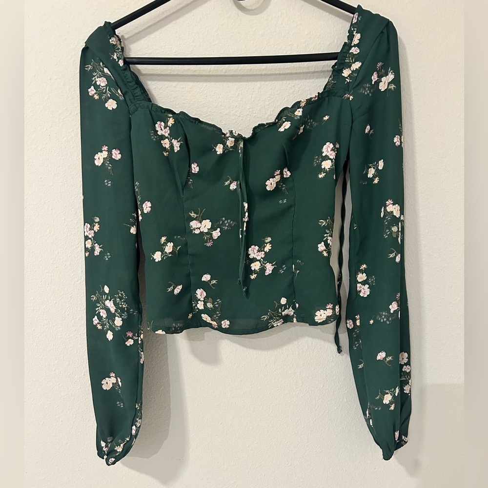 Abercrombie crop top